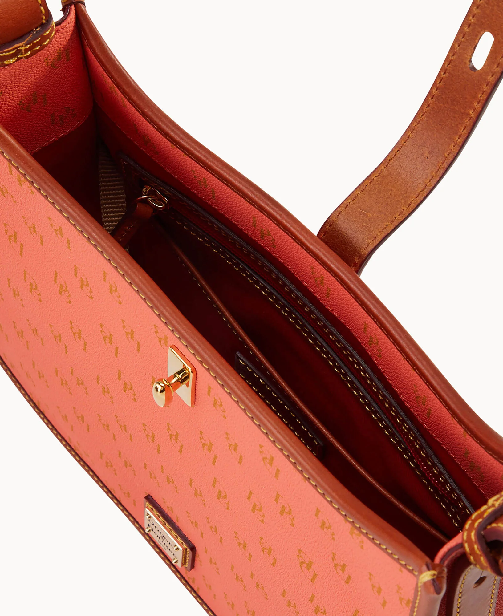 Gretta Messenger - Image 8